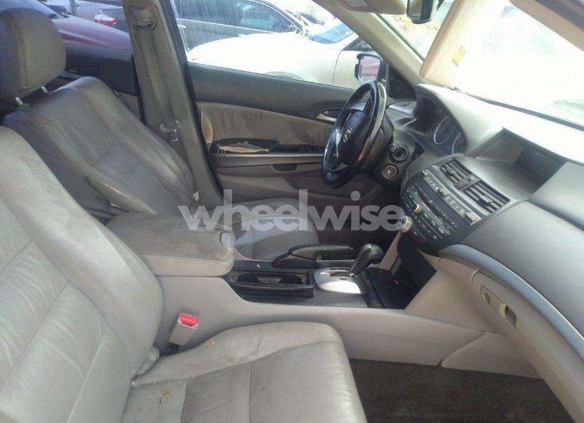 Photo 5 of 2010 Honda Accord 2.4 EX-L (VIN 1HGCP2F85AA193406)