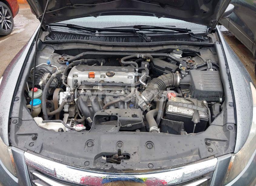 Photo 10 of 2011 Honda Accord 2.4 EX-L (VIN 1HGCP2F85BA005324)