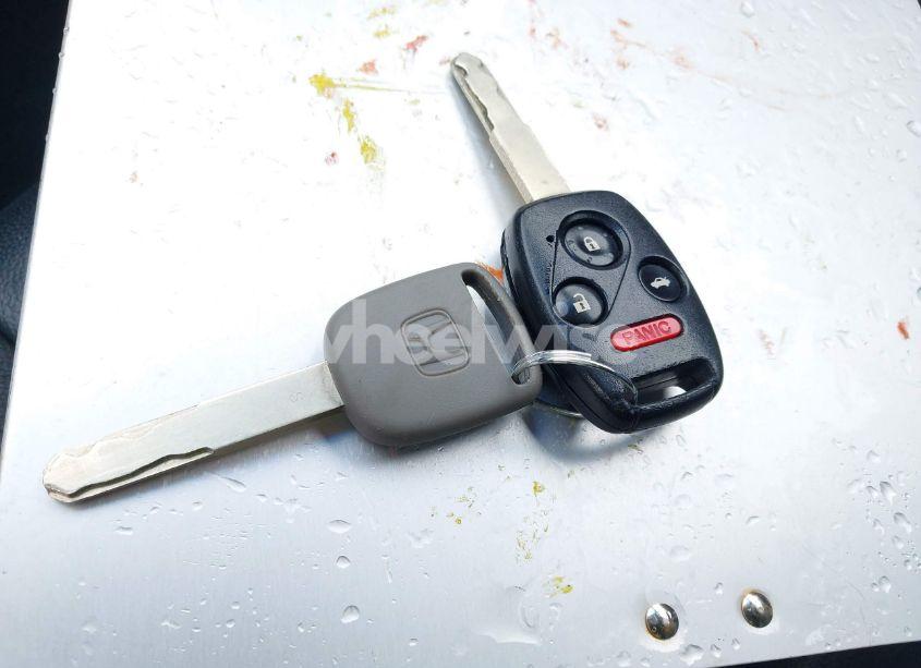 Photo 11 of 2011 Honda Accord 2.4 EX-L (VIN 1HGCP2F85BA005324)