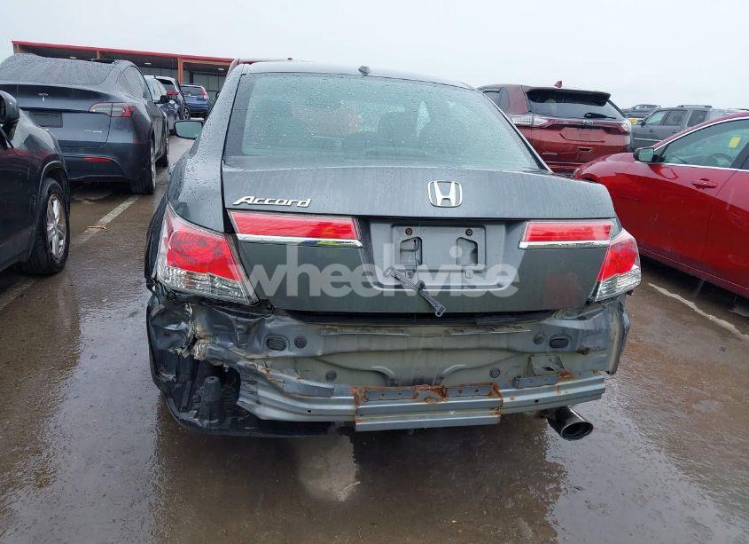 Photo 16 of 2011 Honda Accord 2.4 EX-L (VIN 1HGCP2F85BA005324)