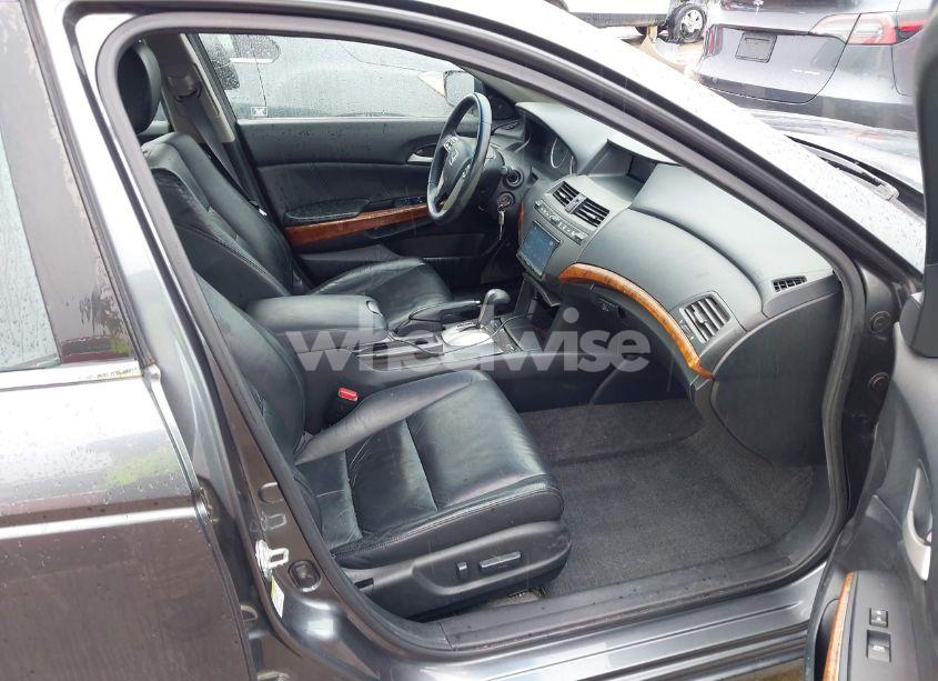 Photo 5 of 2011 Honda Accord 2.4 EX-L (VIN 1HGCP2F85BA005324)