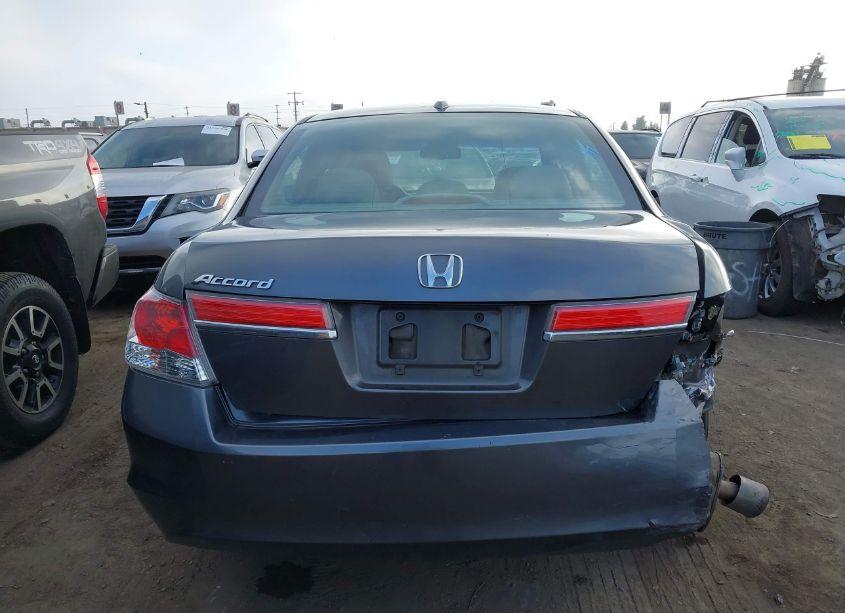 Photo 16 of 2011 Honda Accord 2.4 EX-L (VIN 1HGCP2F85BA016873)