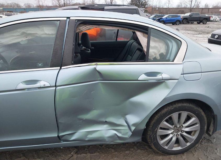 Photo 6 of 2011 Honda Accord 2.4 EX-L (VIN 1HGCP2F85BA022513)