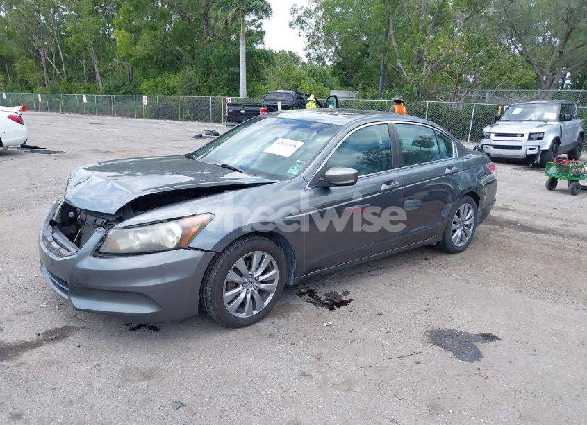 Photo 2 of 2011 Honda Accord 2.4 EX-L (VIN 1HGCP2F85BA026352)
