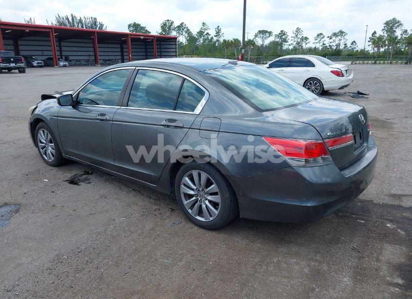 Photo 3 of 2011 Honda Accord 2.4 EX-L (VIN 1HGCP2F85BA026352)