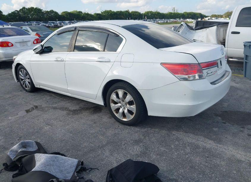 Photo 3 of 2011 Honda Accord 2.4 EX-L (VIN 1HGCP2F85BA058413)