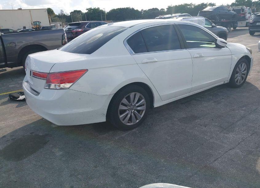 Photo 4 of 2011 Honda Accord 2.4 EX-L (VIN 1HGCP2F85BA058413)