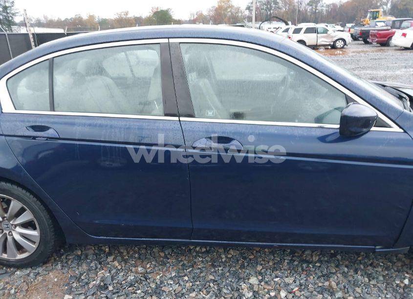 Photo 13 of 2011 Honda Accord 2.4 EX-L (VIN 1HGCP2F85BA085675)