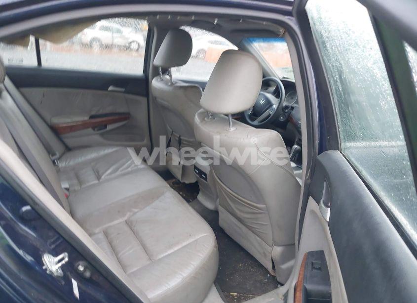 Photo 8 of 2011 Honda Accord 2.4 EX-L (VIN 1HGCP2F85BA085675)