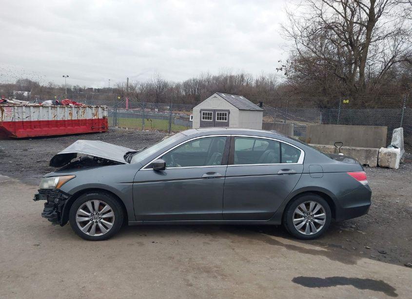 Photo 13 of 2011 Honda Accord 2.4 EX-L (VIN 1HGCP2F85BA125513)