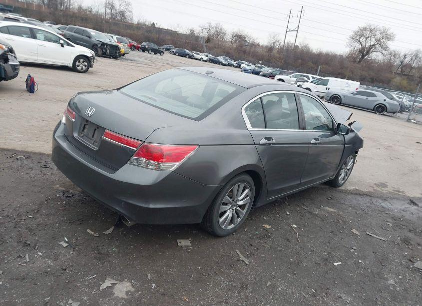 Photo 4 of 2011 Honda Accord 2.4 EX-L (VIN 1HGCP2F85BA125513)
