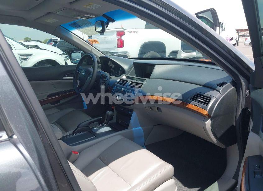 Photo 5 of 2012 Honda Accord 2.4 EX-L (VIN 1HGCP2F85CA083670)