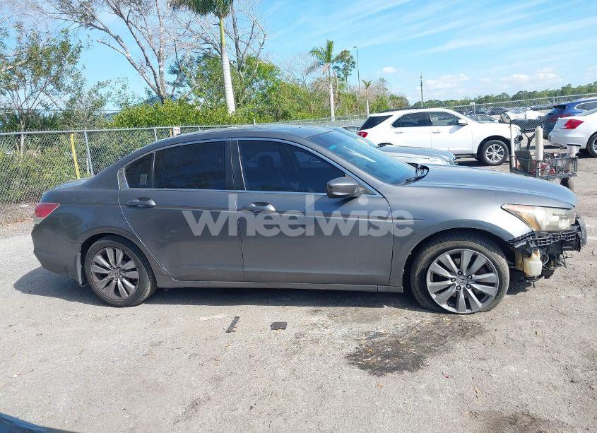 Photo 13 of 2012 Honda Accord 2.4 EX-L (VIN 1HGCP2F85CA101617)