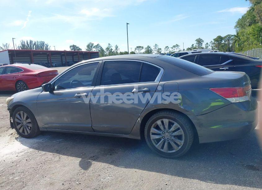Photo 14 of 2012 Honda Accord 2.4 EX-L (VIN 1HGCP2F85CA101617)