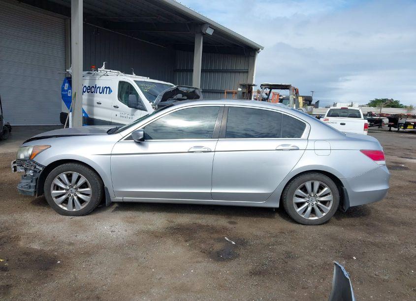 Photo 15 of 2012 Honda Accord 2.4 EX-L (VIN 1HGCP2F85CA136058)