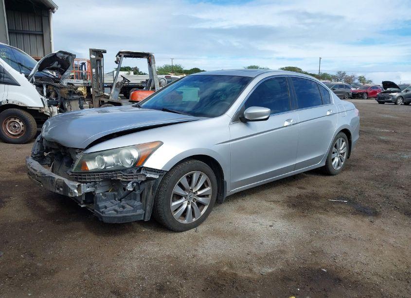 Photo 2 of 2012 Honda Accord 2.4 EX-L (VIN 1HGCP2F85CA136058)