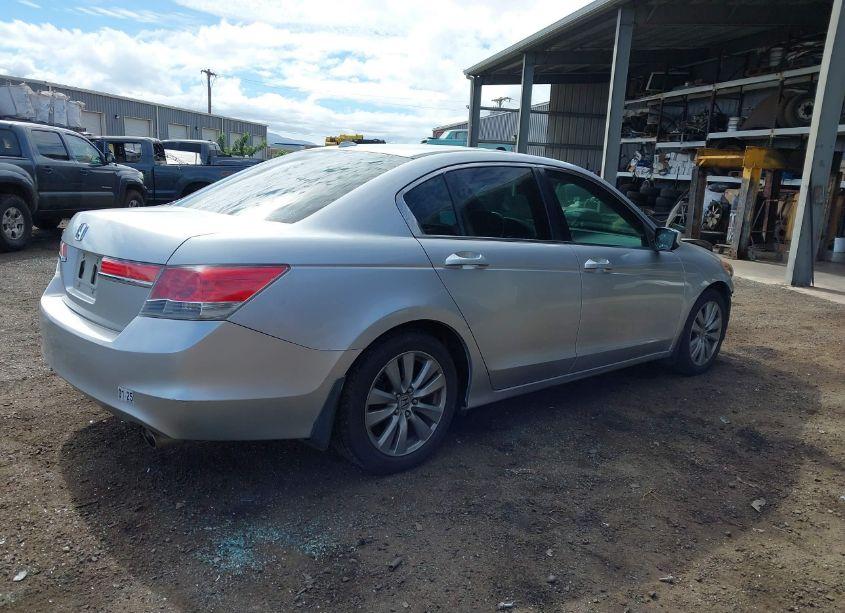 Photo 4 of 2012 Honda Accord 2.4 EX-L (VIN 1HGCP2F85CA136058)