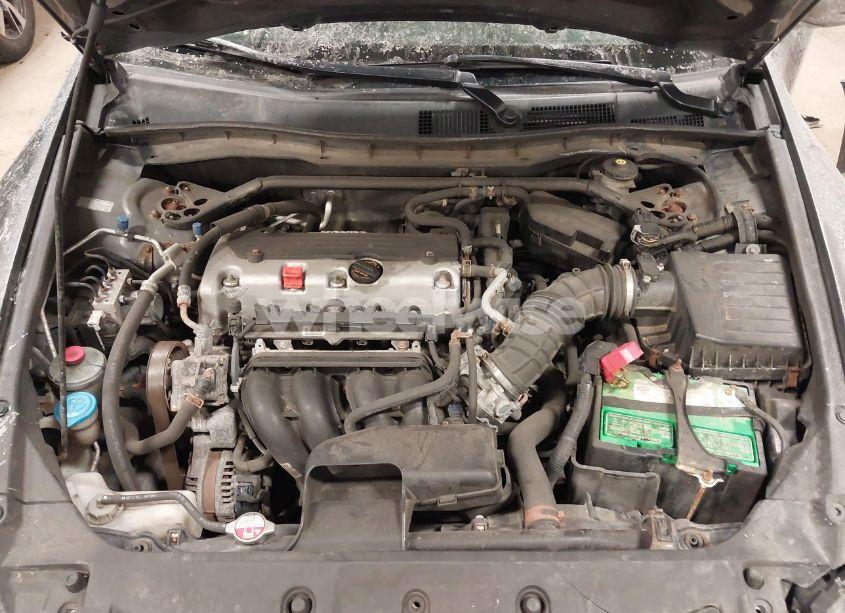 Photo 10 of 2012 Honda Accord 2.4 EX-L (VIN 1HGCP2F85CA199631)