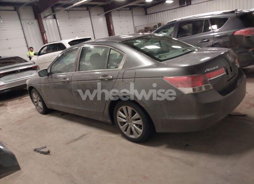 Photo 15 of 2012 Honda Accord 2.4 EX-L (VIN 1HGCP2F85CA199631)