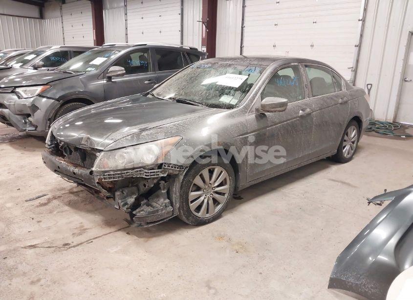 Photo 2 of 2012 Honda Accord 2.4 EX-L (VIN 1HGCP2F85CA199631)