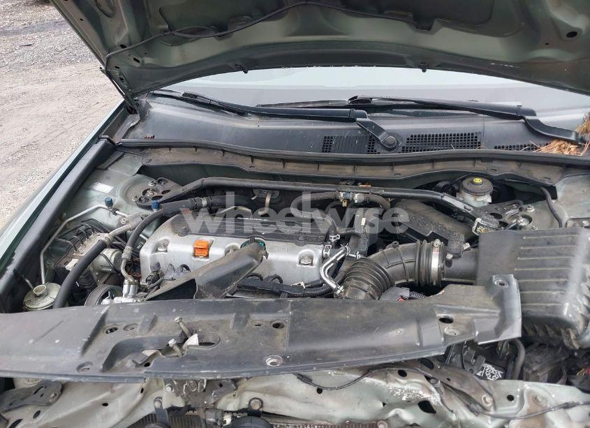 Photo 10 of 2010 Honda Accord 2.4 EX-L (VIN 1HGCP2F86AA004259)