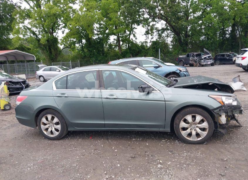 Photo 13 of 2010 Honda Accord 2.4 EX-L (VIN 1HGCP2F86AA004259)