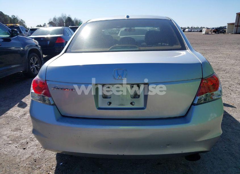 Photo 16 of 2010 Honda Accord 2.4 EX-L (VIN 1HGCP2F86AA024060)