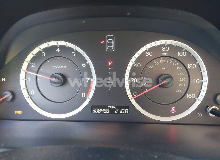 Photo 7 of 2010 Honda Accord 2.4 EX-L (VIN 1HGCP2F86AA024060)