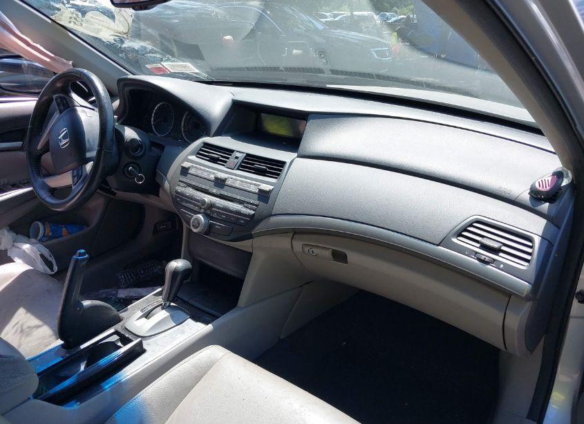 Photo 5 of 2010 Honda Accord 2.4 EX-L (VIN 1HGCP2F86AA059522)