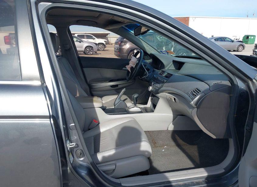 Photo 5 of 2010 Honda Accord 2.4 EX-L (VIN 1HGCP2F86AA096649)