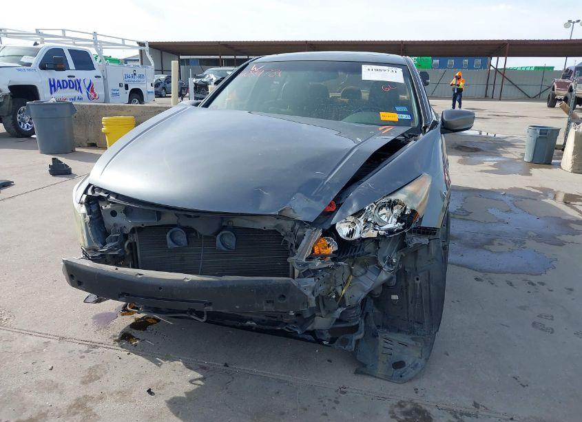 Photo 6 of 2010 Honda Accord 2.4 EX-L (VIN 1HGCP2F86AA096649)