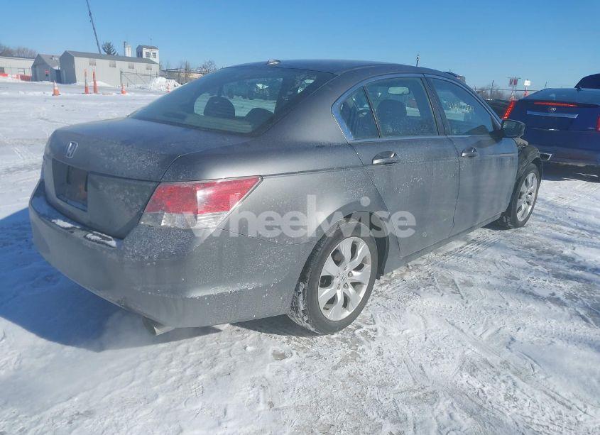Photo 4 of 2010 Honda Accord 2.4 EX-L (VIN 1HGCP2F86AA108475)