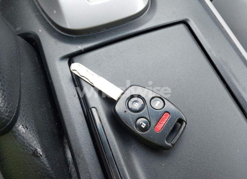 Photo 11 of 2010 Honda Accord 2.4 EX-L (VIN 1HGCP2F86AA115071)