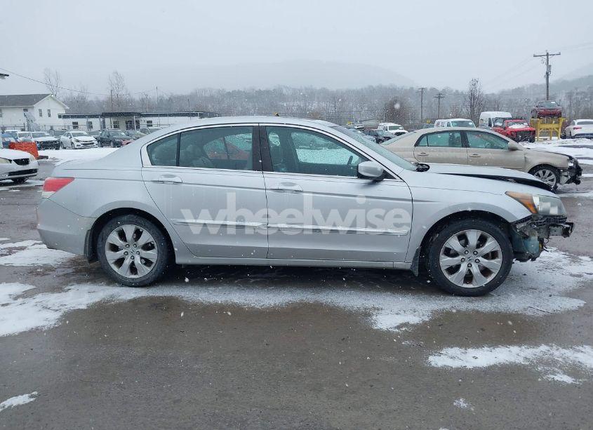 Photo 14 of 2010 Honda Accord 2.4 EX-L (VIN 1HGCP2F86AA115071)