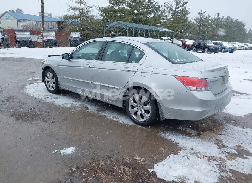 Photo 3 of 2010 Honda Accord 2.4 EX-L (VIN 1HGCP2F86AA115071)