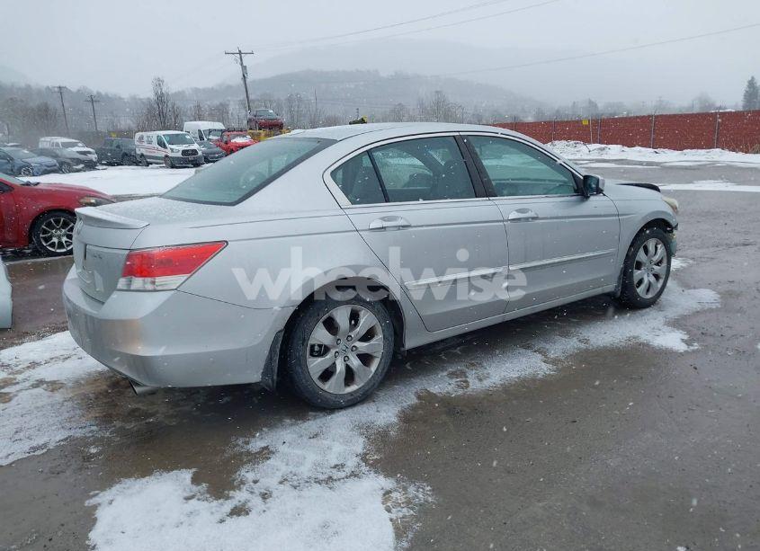 Photo 4 of 2010 Honda Accord 2.4 EX-L (VIN 1HGCP2F86AA115071)
