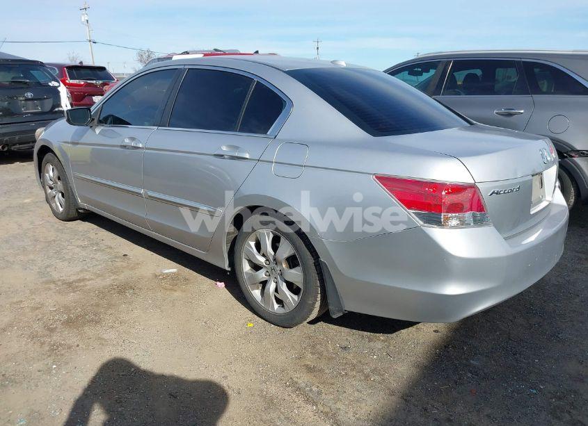 Photo 3 of 2010 Honda Accord 2.4 EX-L (VIN 1HGCP2F86AA116821)