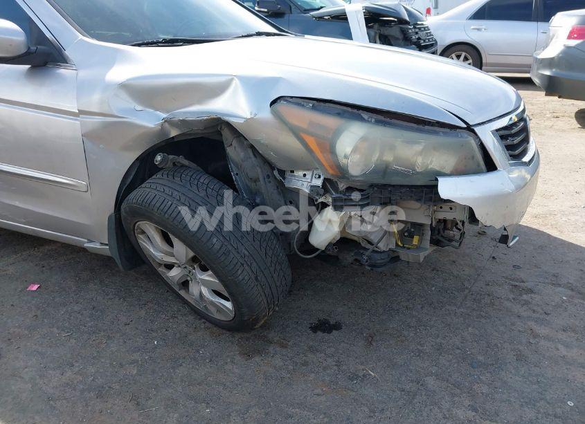 Photo 6 of 2010 Honda Accord 2.4 EX-L (VIN 1HGCP2F86AA116821)