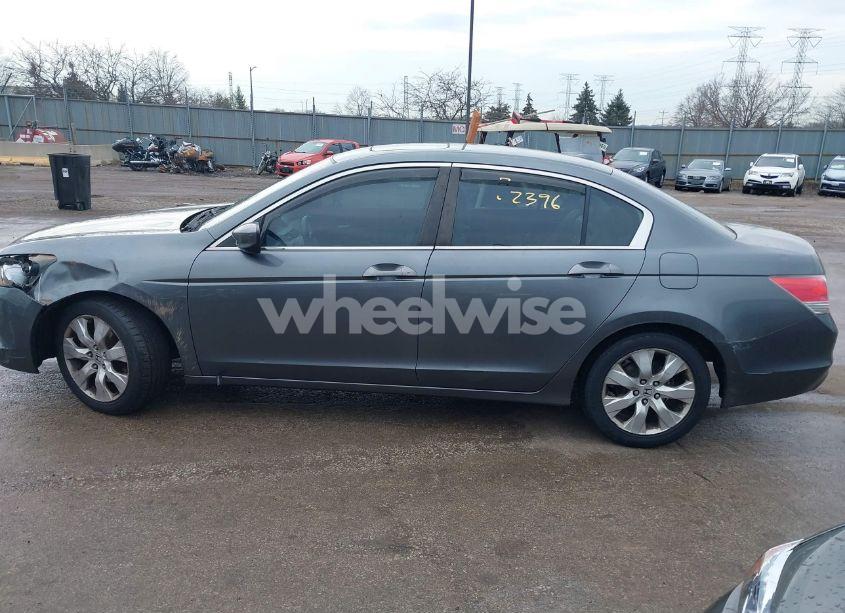 Photo 14 of 2010 Honda Accord 2.4 EX-L (VIN 1HGCP2F86AA122442)