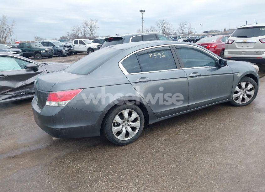Photo 4 of 2010 Honda Accord 2.4 EX-L (VIN 1HGCP2F86AA122442)