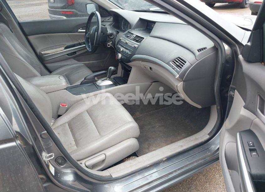 Photo 5 of 2010 Honda Accord 2.4 EX-L (VIN 1HGCP2F86AA122442)