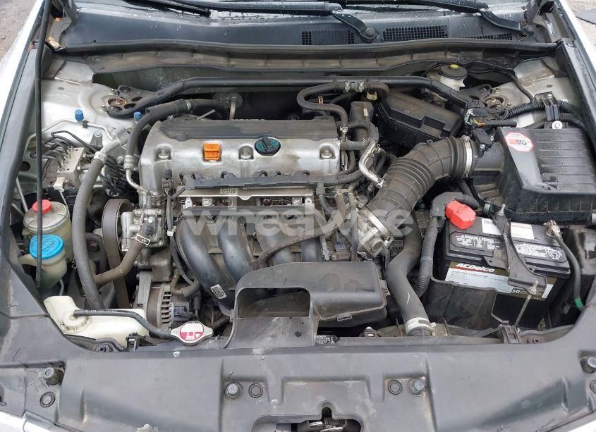 Photo 10 of 2010 Honda Accord 2.4 EX-L (VIN 1HGCP2F86AA143761)