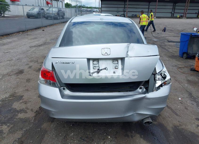 Photo 16 of 2010 Honda Accord 2.4 EX-L (VIN 1HGCP2F86AA143761)