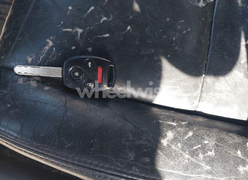 Photo 11 of 2010 Honda Accord 2.4 EX-L (VIN 1HGCP2F86AA170233)