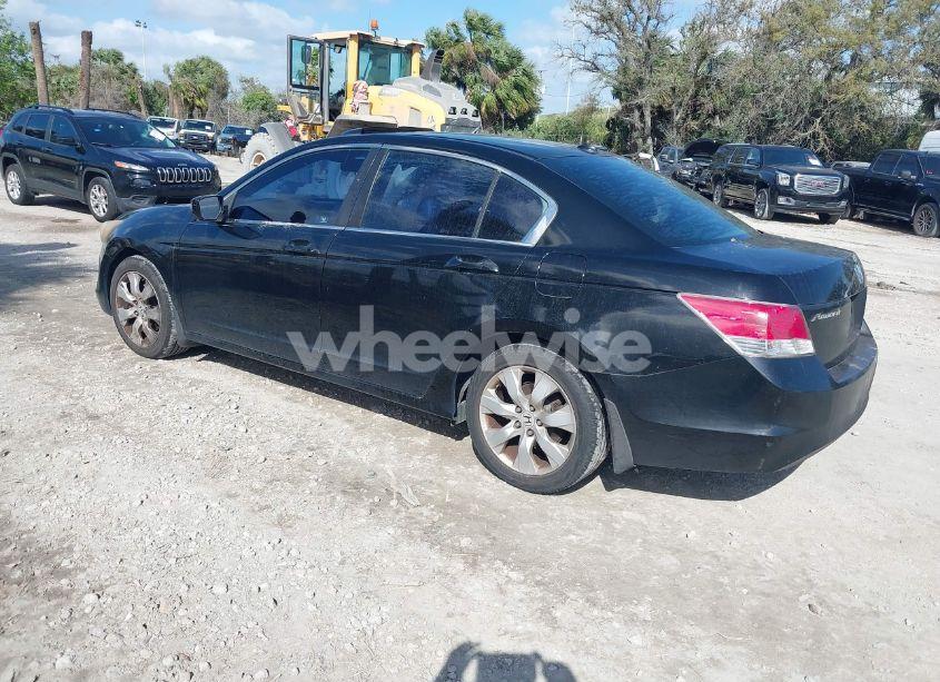 Photo 3 of 2010 Honda Accord 2.4 EX-L (VIN 1HGCP2F86AA170233)