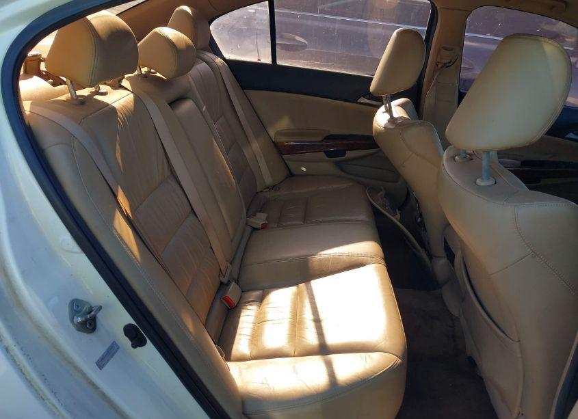 Photo 8 of 2011 Honda Accord 2.4 EX-L (VIN 1HGCP2F86BA013576)