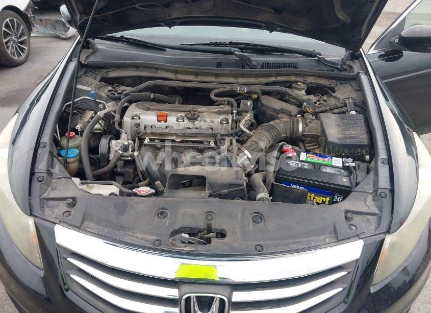 Photo 10 of 2011 Honda Accord 2.4 EX-L (VIN 1HGCP2F86BA017871)