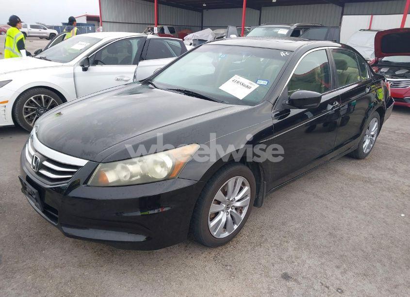 Photo 2 of 2011 Honda Accord 2.4 EX-L (VIN 1HGCP2F86BA017871)