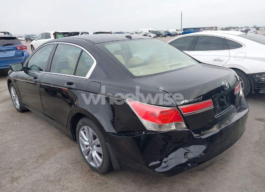 Photo 3 of 2011 Honda Accord 2.4 EX-L (VIN 1HGCP2F86BA017871)