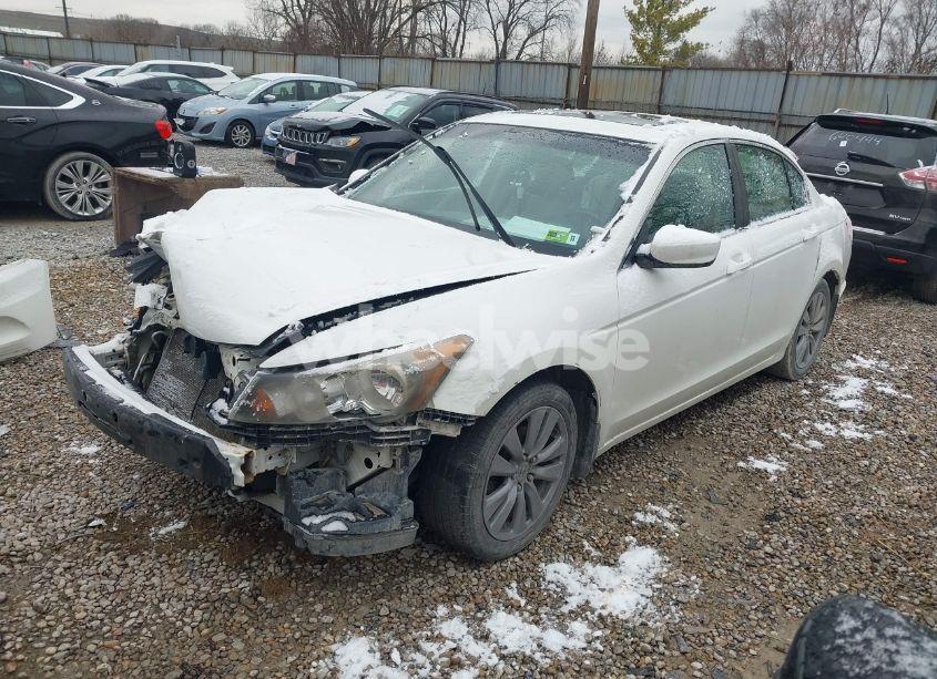 Photo 2 of 2011 Honda Accord 2.4 EX-L (VIN 1HGCP2F86BA019992)